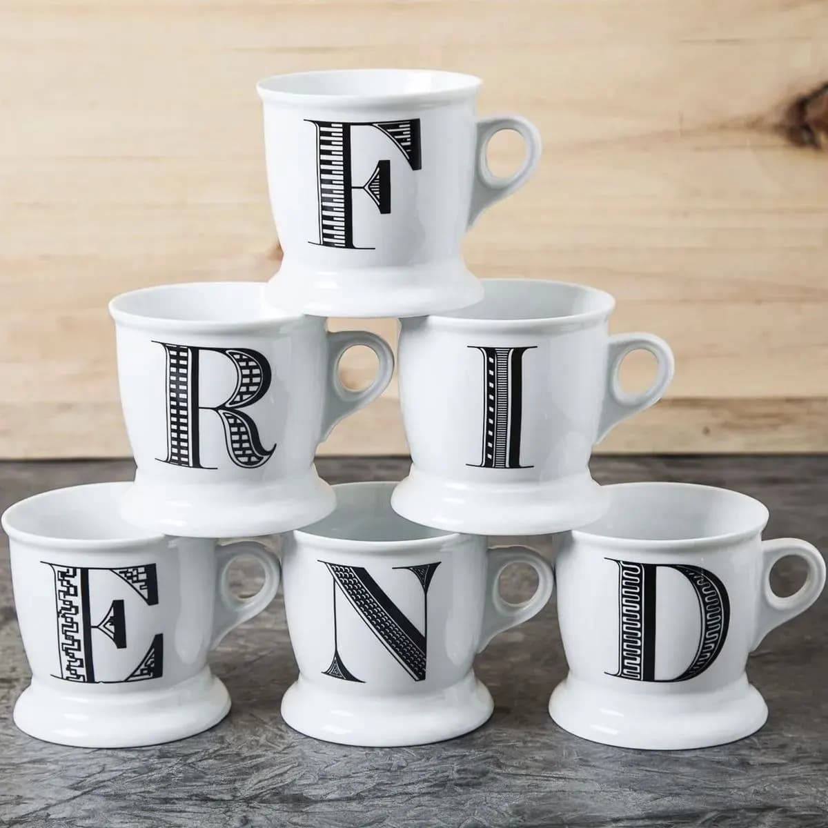 MUG LETRAS